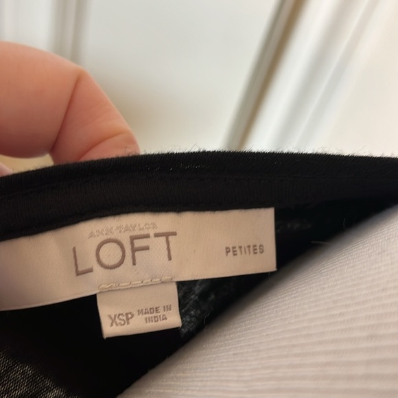 Darling sequin top. - Picture 7 of 13